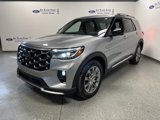 Used 2025 Ford Explorer Platinum image 3
