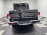 New 2025 Jeep Gladiator Sport image 3