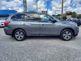 Used 2020 Nissan Pathfinder S image 3
