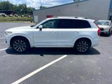Used 2017 Volvo XC90 T6 Momentum w/ Vision Package image 4