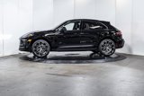 Used 2025 Porsche Macan image 2