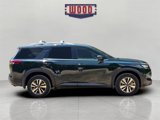 Used 2025 Nissan Pathfinder SL image 2