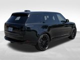 New 2025 Land Rover Range Rover Long Wheelbase SE image 5