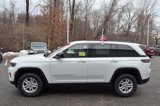 New 2025 Jeep Grand Cherokee Laredo image 5