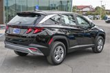 Certified 2025 Hyundai Tucson SE image 4