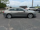Used 2018 Chevrolet Malibu Premier w/ Premier Sun and Wheel Package image 4