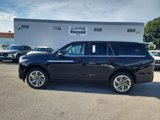 New 2025 Lincoln Navigator Reserve image 2