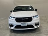 New 2025 Chrysler Pacifica Select image 3