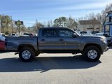 Used 2019 Toyota Tacoma SR image 4