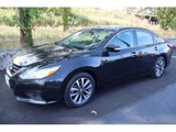 Used 2017 Nissan Altima 2.5 SL w/ Moonroof Package image 2