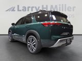 New 2025 Nissan Pathfinder Platinum image 3