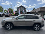 Used 2019 Jeep Cherokee Limited image 3
