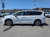 New 2025 Chrysler Pacifica Pinnacle image 2