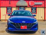 Used 2022 Hyundai Elantra SEL w/ Cargo Package image 3