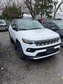 Used 2025 Jeep Compass Limited image 4