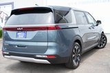 Used 2024 Kia Carnival EX image 3