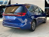 Used 2021 Chrysler Pacifica Touring-L image 5