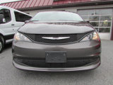 Used 2023 Chrysler Voyager LX image 3