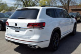 Used 2021 Volkswagen Atlas SE w/ Panoramic Sunroof Package image 6