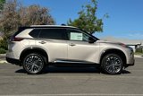 New 2025 Nissan Rogue Platinum w/ Platinum Premium Package image 5