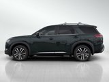 New 2025 Nissan Pathfinder Platinum image 4
