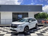 Used 2023 Mitsubishi Outlander 4WD Plug-In Hybrid image 5