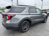 Used 2025 Ford Explorer ST image 3