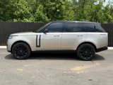 New 2025 Land Rover Range Rover SE image 2