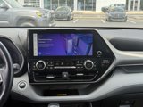 Used 2023 Toyota Highlander Limited image 6