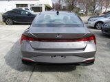 Used 2022 Hyundai Elantra SEL w/ Convenience Package image 4