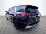 New 2025 Kia Carnival image 5