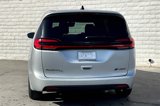 New 2023 Chrysler Pacifica Touring-L w/ S Appearance Package image 3