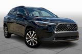 Used 2022 Toyota Corolla Cross XLE image 2