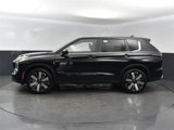 New 2025 Mitsubishi Outlander SE image 2