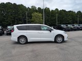 New 2026 Chrysler Pacifica Select image 4