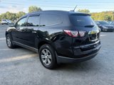 Used 2017 Chevrolet Traverse LT image 4