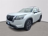 New 2025 Nissan Pathfinder Platinum w/ Cargo Package image 2