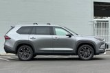 New 2025 Toyota Grand Highlander AWD Hybrid image 2