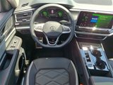 New 2025 Volkswagen Atlas Peak Edition SE image 2