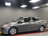 Used 2016 Toyota Prius Three image 2