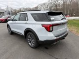 New 2025 Ford Explorer Active image 4