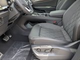 New 2025 Volkswagen Atlas SEL Premium R-Line image 5