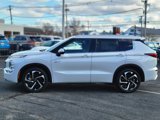 New 2025 Mitsubishi Outlander SEL image 2
