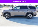 New 2025 Nissan Pathfinder Platinum image 4