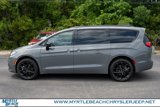 Certified 2023 Chrysler Pacifica Limited w/ S Appearance Package image 3