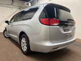 Used 2022 Chrysler Voyager LX image 4