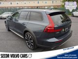 Certified 2022 Volvo V60 T5 Cross Country w/ Lounge Package image 5