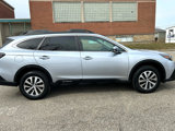 Used 2022 Subaru Outback Premium image 6