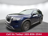 Used 2024 Nissan Pathfinder SV w/ SV Premium Package image 2