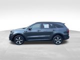 Used 2023 Kia Sorento S w/ Panoramic Sunroof Package image 4
